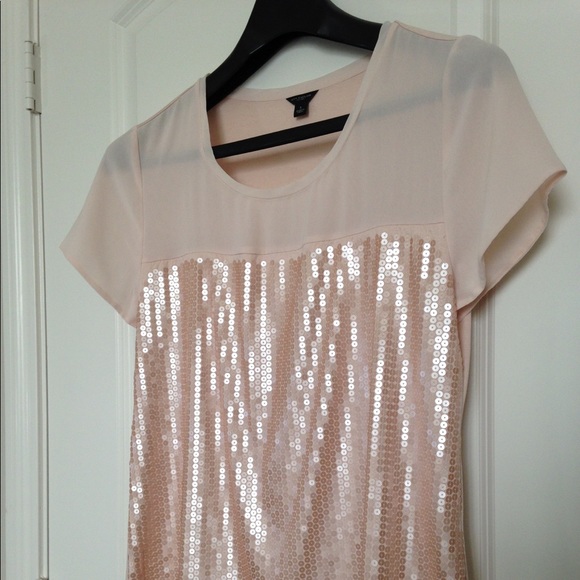 Ann Taylor sheer & sequins blouse in blush pink L - Picture 2 of 7